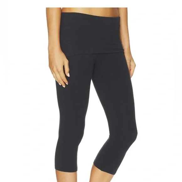 Skims foldover capri leggings - Picture 2 of 5